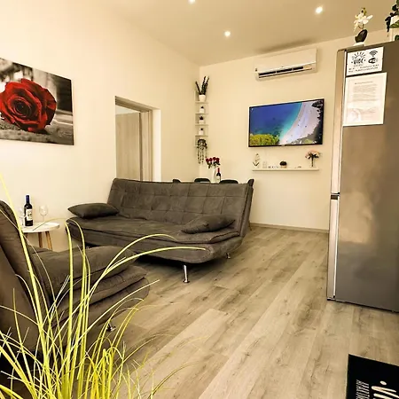 Vibe S31 ,ac,free Parking Lägenhet *