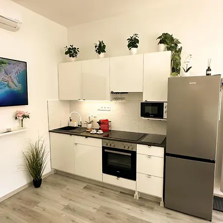 Apartment Vibe S31 ,ac,free Parking *