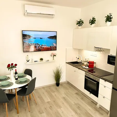 Vibe S31 ,ac,free Parking * Székesfehérvár